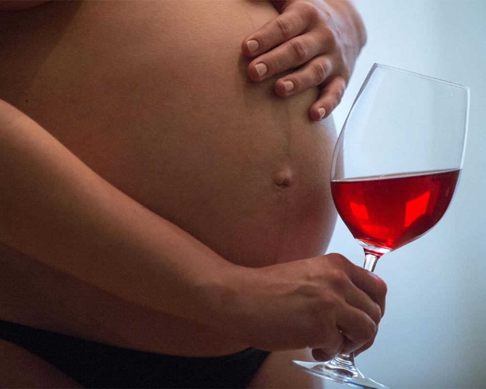 Несовместимость алкоголя и беременности